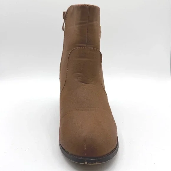 Tan Quilted Buckle Ankle Boots Block Heel Side Zip Almond Toe Size 9 - Picture 7 of 10